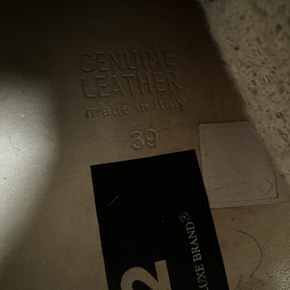 Golden Goose - Picture 8 of 13